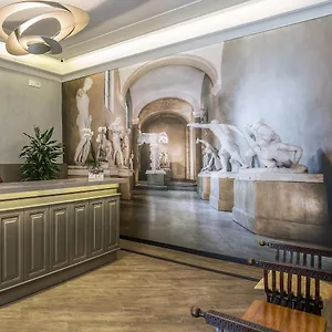Otel Museum ***