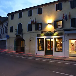 ** Hotel Campana Itália