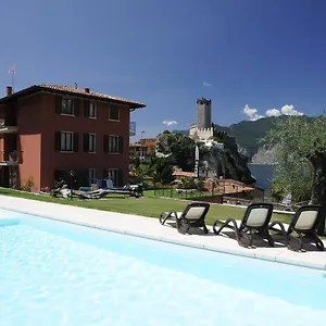 Casa Guarnati View Apartment Malcesine